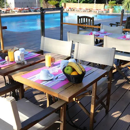 Les Jardins De - Parking Gratuit & Piscine Chauffee Hotell