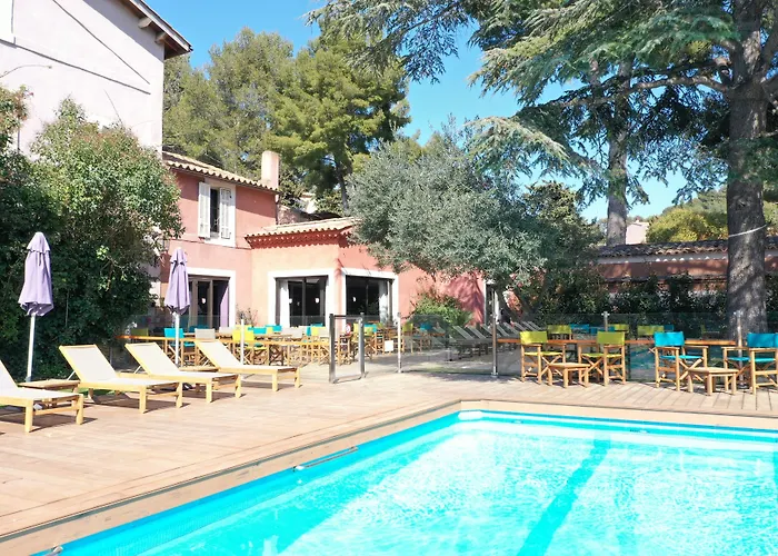 Les Jardins De - Parking Gratuit & Piscine Chauffee كاسيس