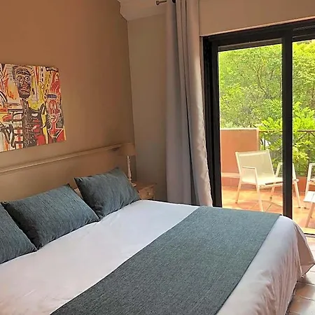 Les Jardins De - Parking Gratuit & Piscine Chauffee מלון 3*