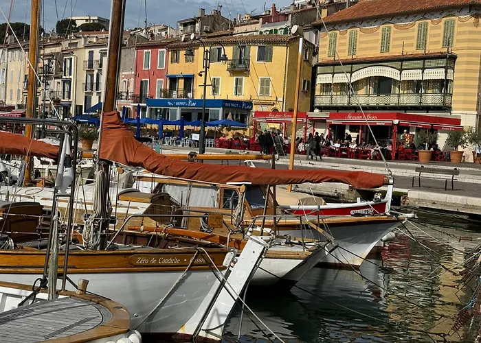 Les Jardins De - Parking Gratuit & Piscine Chauffee 3*