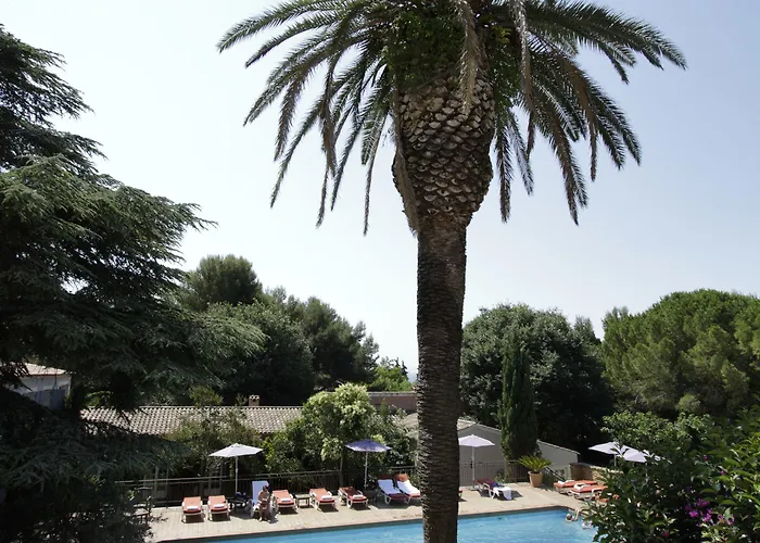 Les Jardins De - Parking Gratuit & Piscine Chauffee 3* Каси